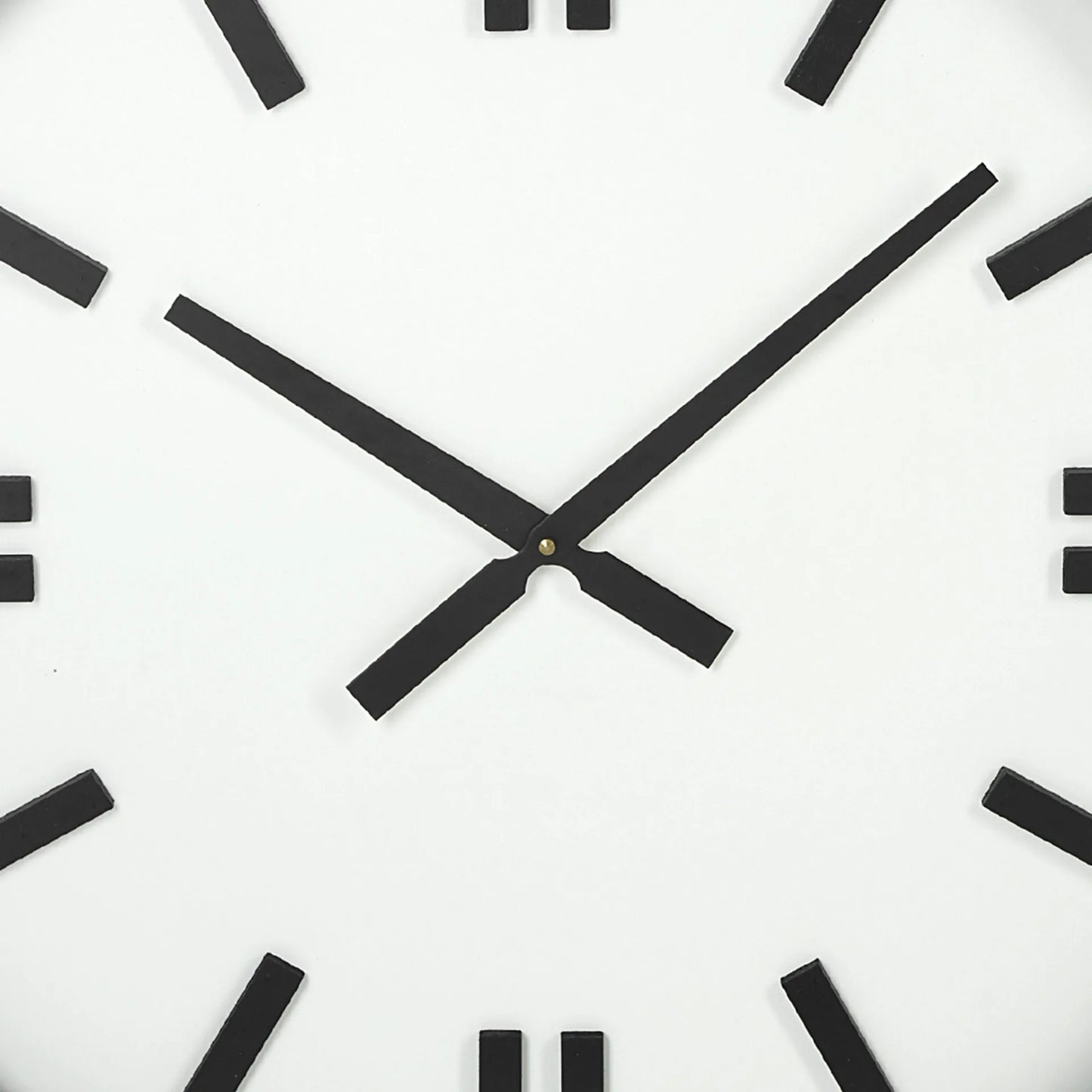 HMS 24\" Modern Decorative Wall Clock Large Display Round White Face with Non-Numerical 3D Numbers